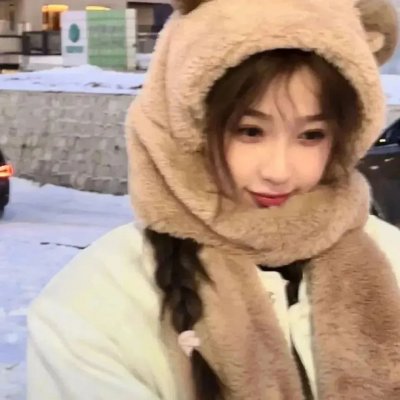 雨中的女人